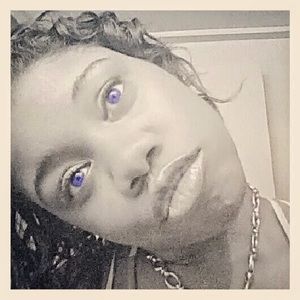 Meet your Posher, Ty